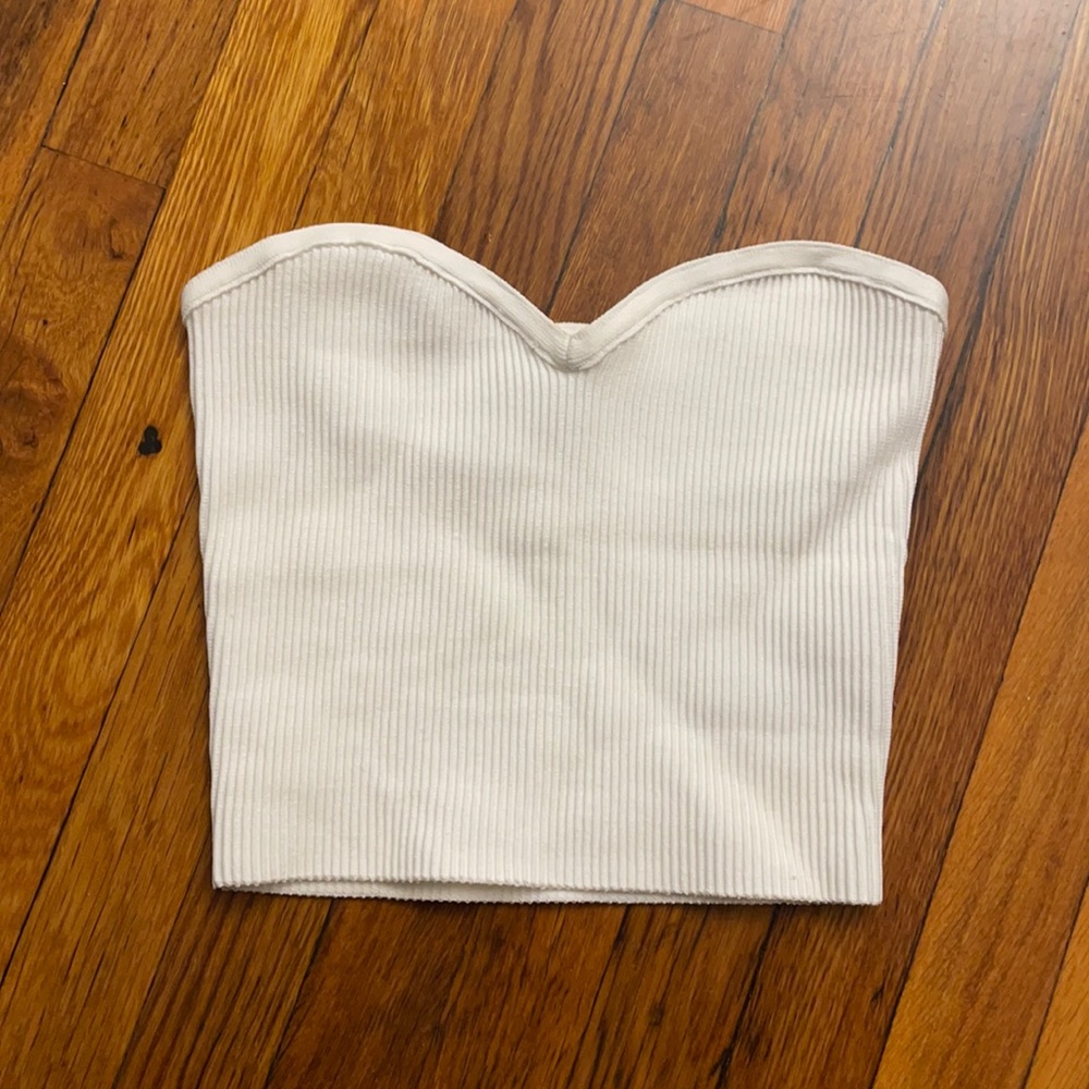 Aritzia babaton strapless top